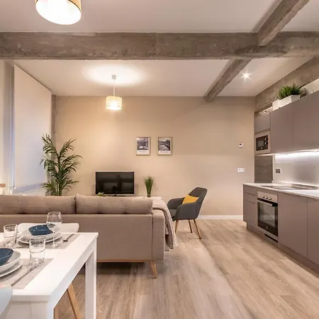 Appartamento Recién Reformado Junto A Metro San Mamés *