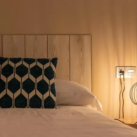 Recién Reformado Junto A Metro San Mamés