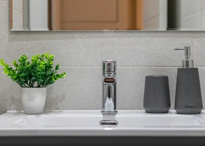 Recien Reformado Junto A Metro San Mames * 빌바오